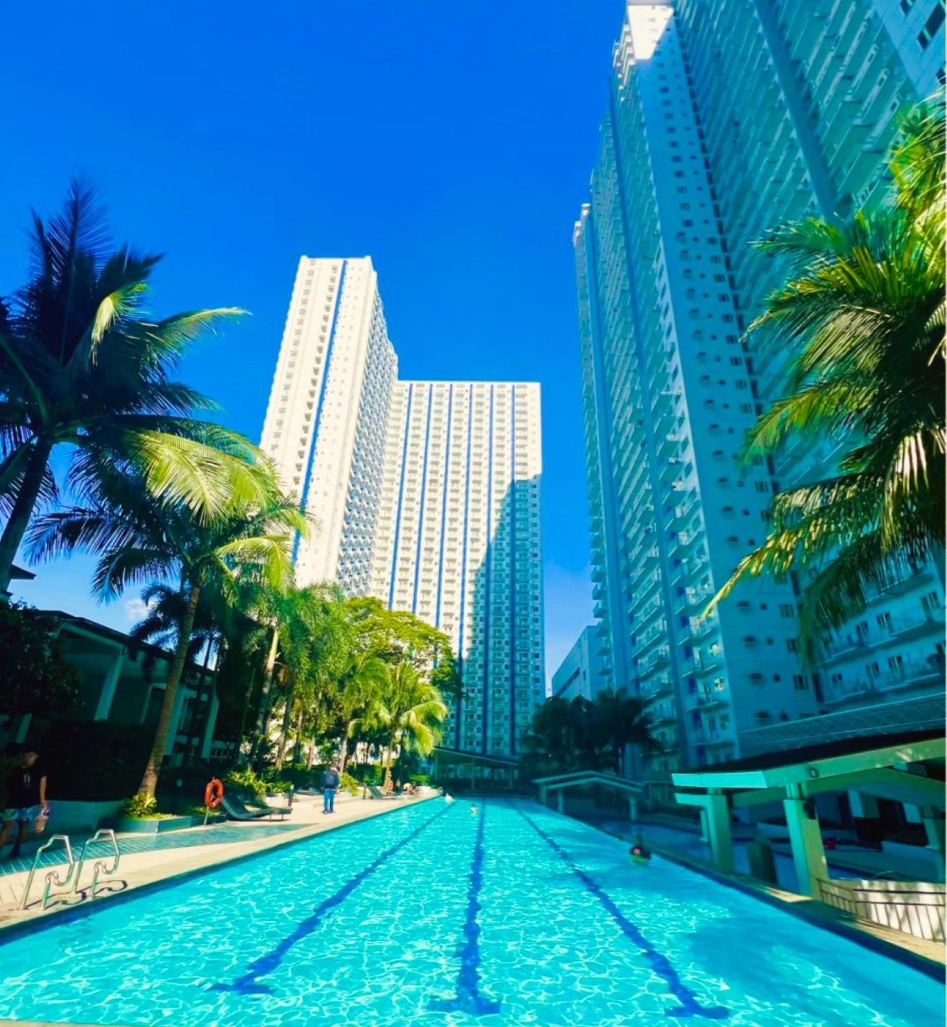 Grass Residences Rendezvous Sm North Edsa Qc 马尼拉 外观 照片