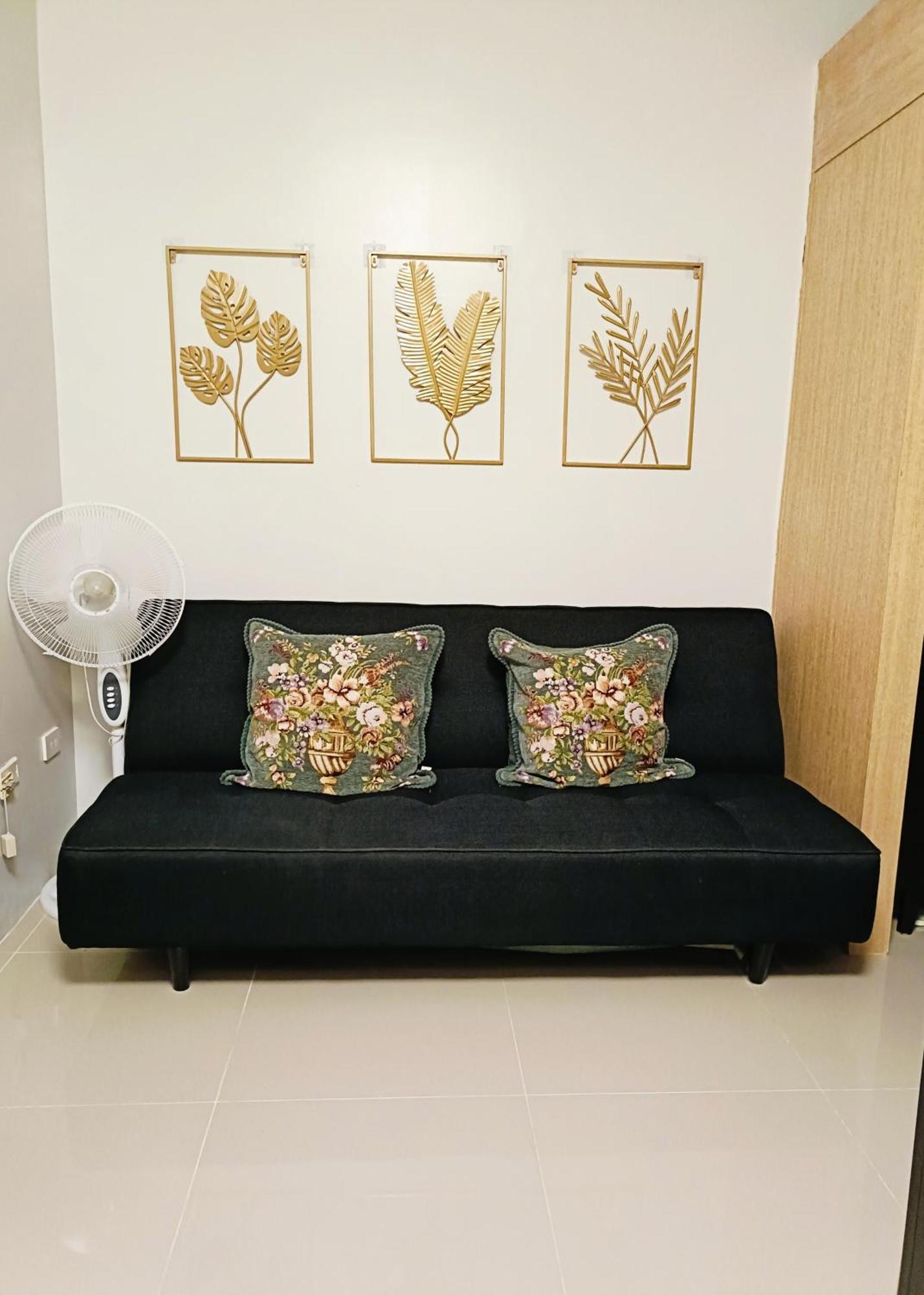 Grass Residences Rendezvous Sm North Edsa Qc 马尼拉 外观 照片
